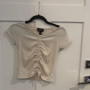 Chic Cream Ruched Short Sleeve Top